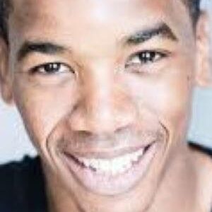 تصویر هنرمند Troy Glasgow