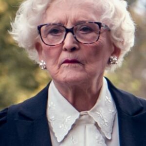 تصویر هنرمند Laura June Hudson