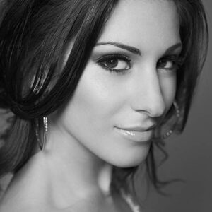 تصویر هنرمند Lydia Louisa