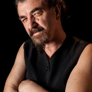 تصویر هنرمند Yuri Mykhaylychenko