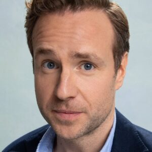 تصویر هنرمند Rafe Spall