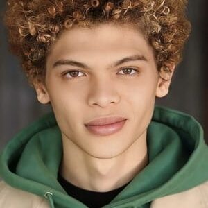 تصویر هنرمند Cree Kawa