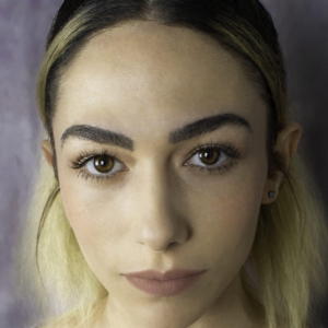 تصویر هنرمند Alexanna Brier