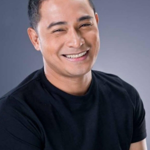 تصویر هنرمند Cesar Montano