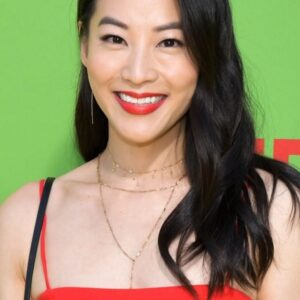 تصویر هنرمند Arden Cho