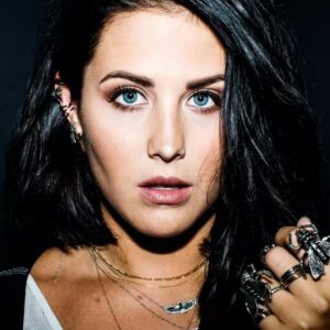 تصویر هنرمند Molly Sandén