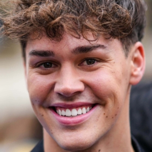 تصویر هنرمند Noah Beck