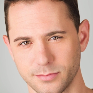 تصویر هنرمند Johnathan Tchaikovsky