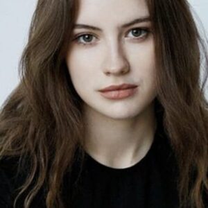 تصویر هنرمند Isabelle Connolly