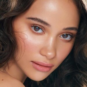 تصویر هنرمند Aurora Ribero