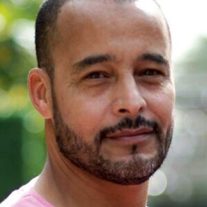 تصویر هنرمند Malek Akhmiss