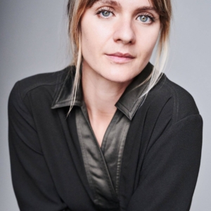 تصویر هنرمند Elle McAlpine