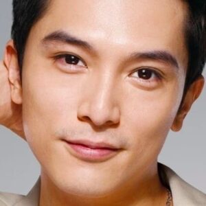 تصویر هنرمند Roy Chiu