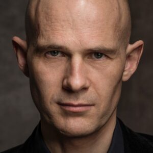 تصویر هنرمند Andrew Byron