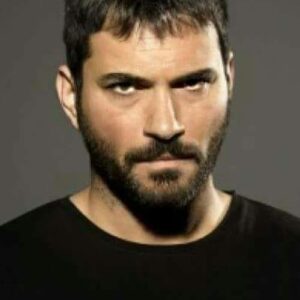 تصویر هنرمند Serdar Özer