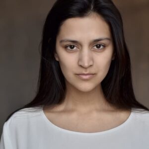 تصویر هنرمند Diana Kuzminova