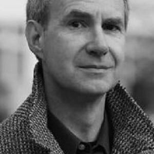 تصویر هنرمند Robert G. Slade