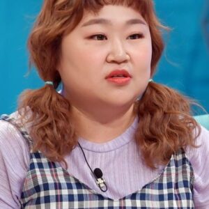 تصویر هنرمند Hong Yun-hwa