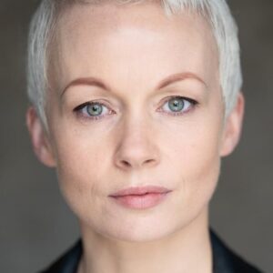 تصویر هنرمند Carolyn Bracken