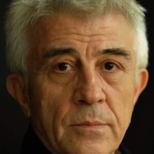 تصویر هنرمند Nuri Gökaşan