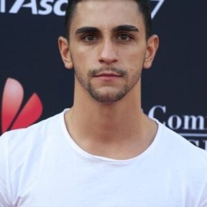 تصویر هنرمند César Mateo