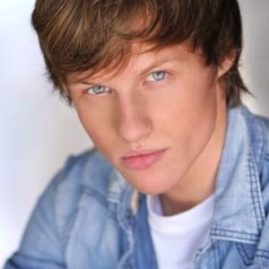 تصویر هنرمند Connor Weil