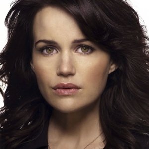 تصویر هنرمند Carla Gugino