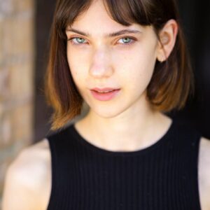 تصویر هنرمند Mackenzie Mazur