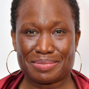 تصویر هنرمند June Carryl