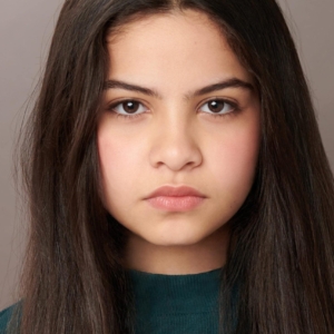 تصویر هنرمند Caroline Valencia