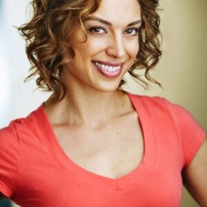 تصویر هنرمند Evie Nicholson