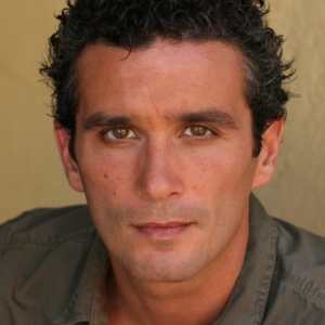 تصویر هنرمند Xander Bailey