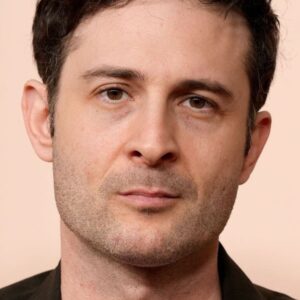 تصویر هنرمند Arthur Harari