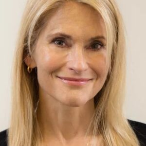 تصویر هنرمند Suzanne Snyder