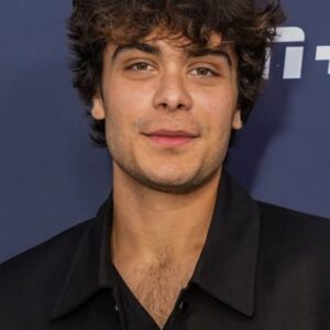 تصویر هنرمند Pearce Joza