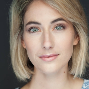 تصویر هنرمند Claire Lovering