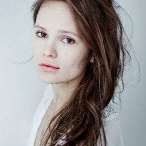 تصویر هنرمند Darya Charusha