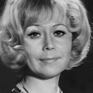 تصویر هنرمند Svetlana Nemolyaeva