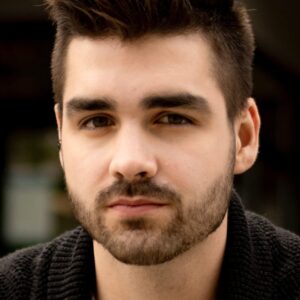 تصویر هنرمند Riley Banzer