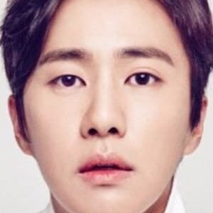 تصویر هنرمند Lee Myung-hoon