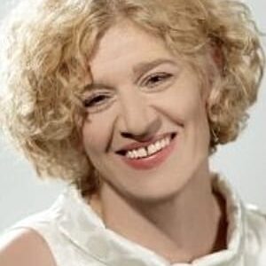 تصویر هنرمند Márta Szabó