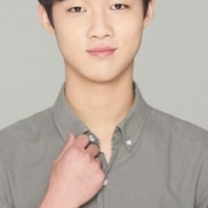 تصویر هنرمند Lee Jae-Baek