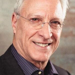 تصویر هنرمند Robert LuPone