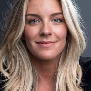 تصویر هنرمند Whitney Kimball Long