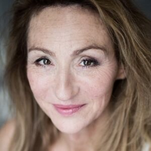 تصویر هنرمند Marie-Armelle Deguy