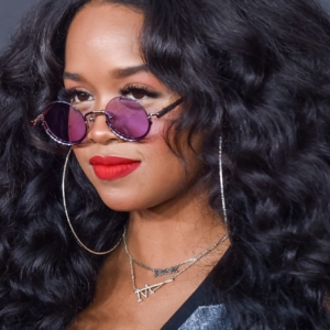 تصویر هنرمند H.E.R.