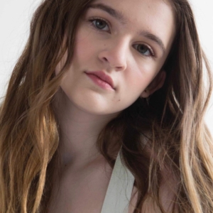 تصویر هنرمند Emma Nelson