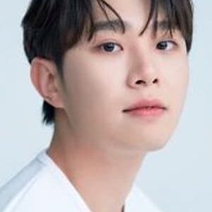 تصویر هنرمند Cho Hyun-min