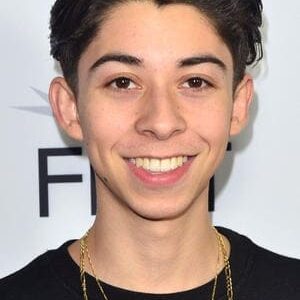 تصویر هنرمند Fabrizio Guido