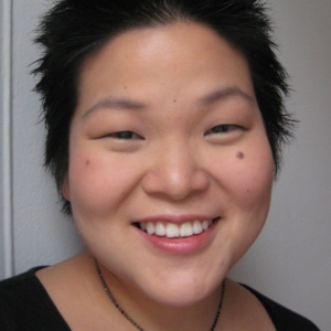 تصویر هنرمند Holly Chou